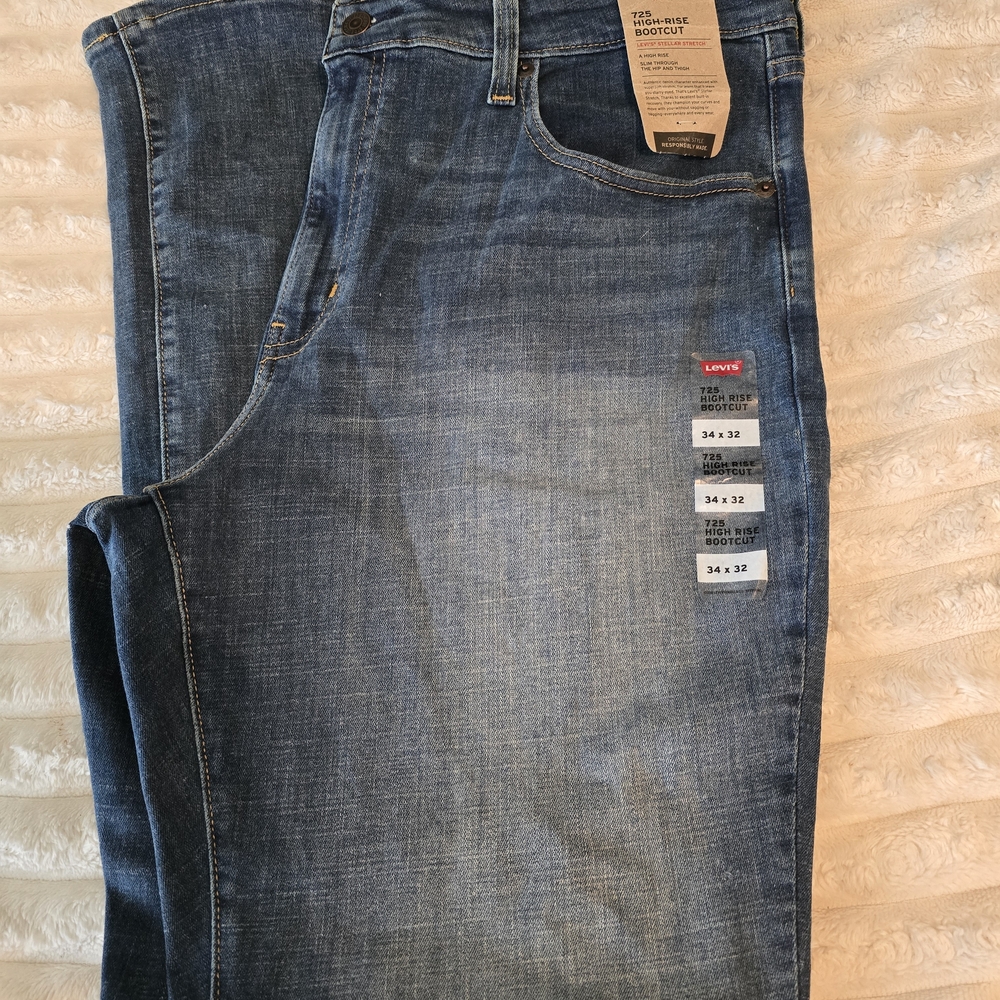 Levi's Womens Medium Blue Bootcut Jeans